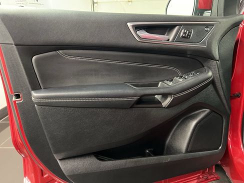 Used 2024 Ford Edge Titanium AWD/4WD image 28