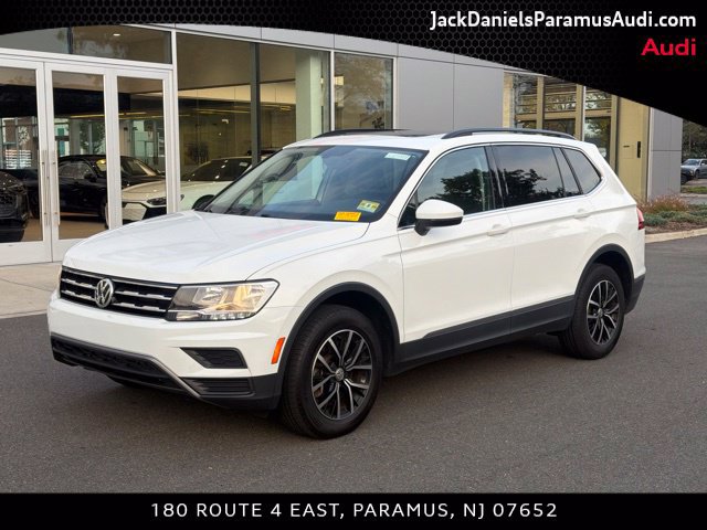Used 2021 Volkswagen Tiguan SE w/ Panoramic Sunroof Package AWD/4WD image 1