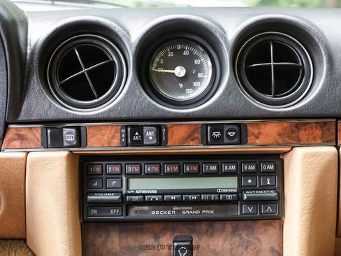 Used 1987 Mercedes-Benz 560 SL image 57