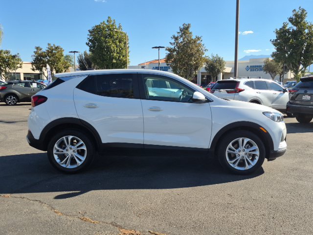 Used 2023 Buick Encore GX Preferred w/ Cold Weather Comfort Package FWD image 4