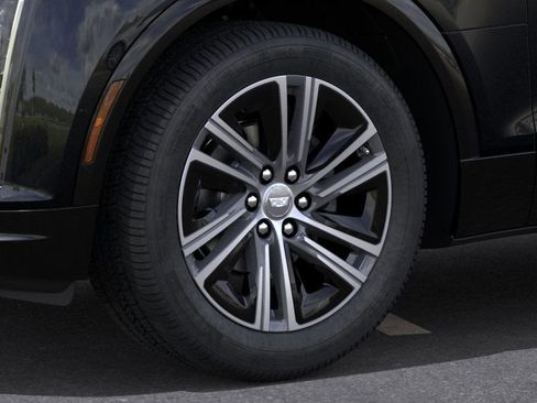 New 2026 Cadillac Lyriq Luxury image 9