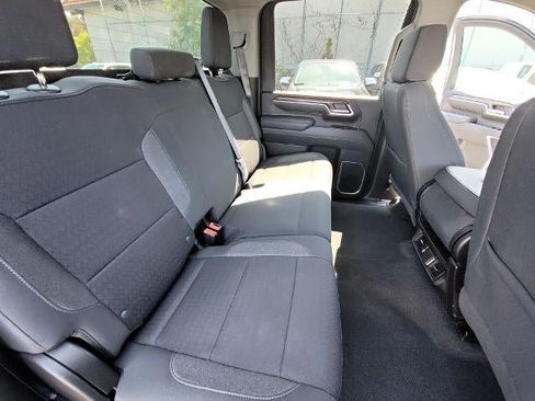 Used 2025 Chevrolet Silverado 2500 LT w/ Convenience Package AWD/4WD image 28