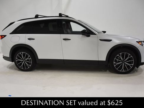 New 2025 MAZDA CX-70 Plug-In Hybrid w/ Premium Plus AWD/4WD image 3
