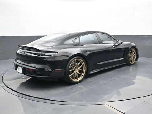 Certified 2025 Porsche Taycan Turbo GT image 22