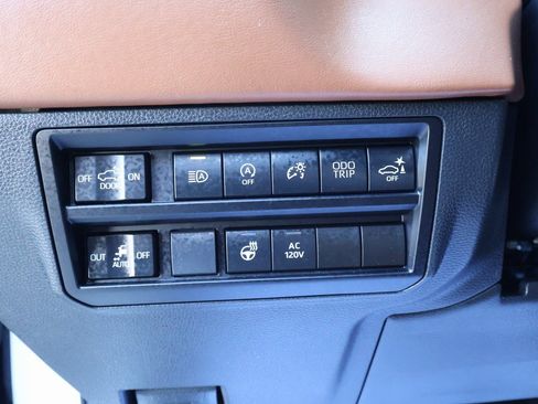 Used 2022 Toyota Tundra 1794 Edition w/ Advanced Package image 12