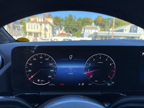 Certified 2025 Mercedes-Benz GLA 250 4MATIC image 15