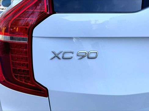 Used 2023 Volvo XC90 B6 Plus w/ Protection Package Premier AWD/4WD image 31