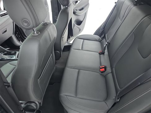 Certified 2024 Buick Encore GX Sport Touring image 14