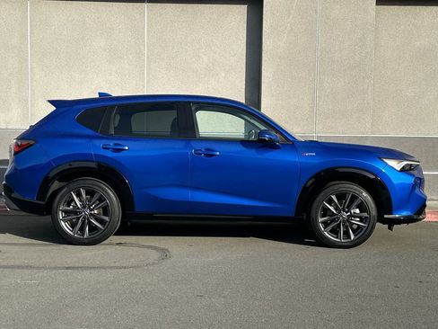 Certified 2025 Acura ADX A-Spec FWD image 3