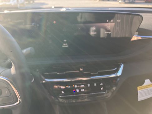 New 2026 Buick Envista Avenir image 23