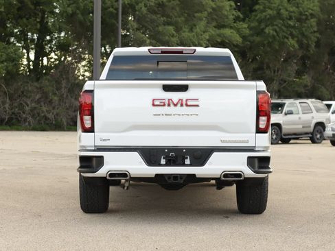 Used 2025 GMC Sierra 1500 Elevation w/ Elevation Premium Package AWD/4WD image 6