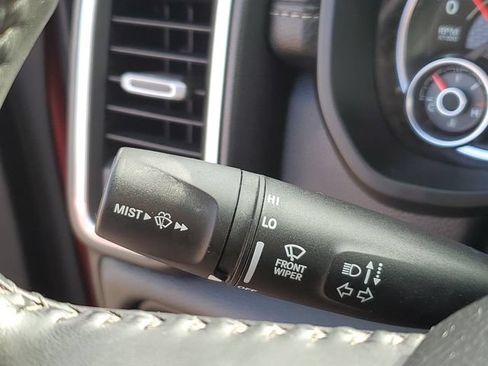 Used 2020 RAM 1500 Laramie w/ Sport Appearance Package AWD/4WD image 18