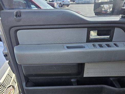 Used 2012 Ford F150 XLT w/ XLT Chrome Pkg AWD/4WD image 13