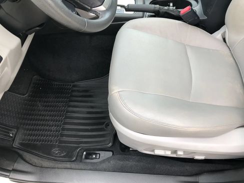 Used 2014 Subaru Forester 2.5i Limited w/ Rugged Package #2 AWD/4WD image 19