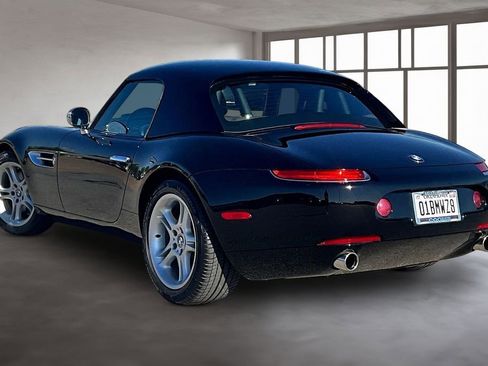 Used 2001 BMW Z8 RWD image 12
