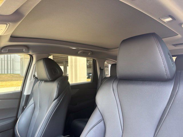 Used 2025 Acura MDX SH-AWD image 8