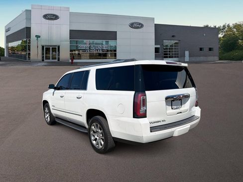 Used 2016 GMC Yukon XL Denali w/ Open Road Package AWD/4WD image 7