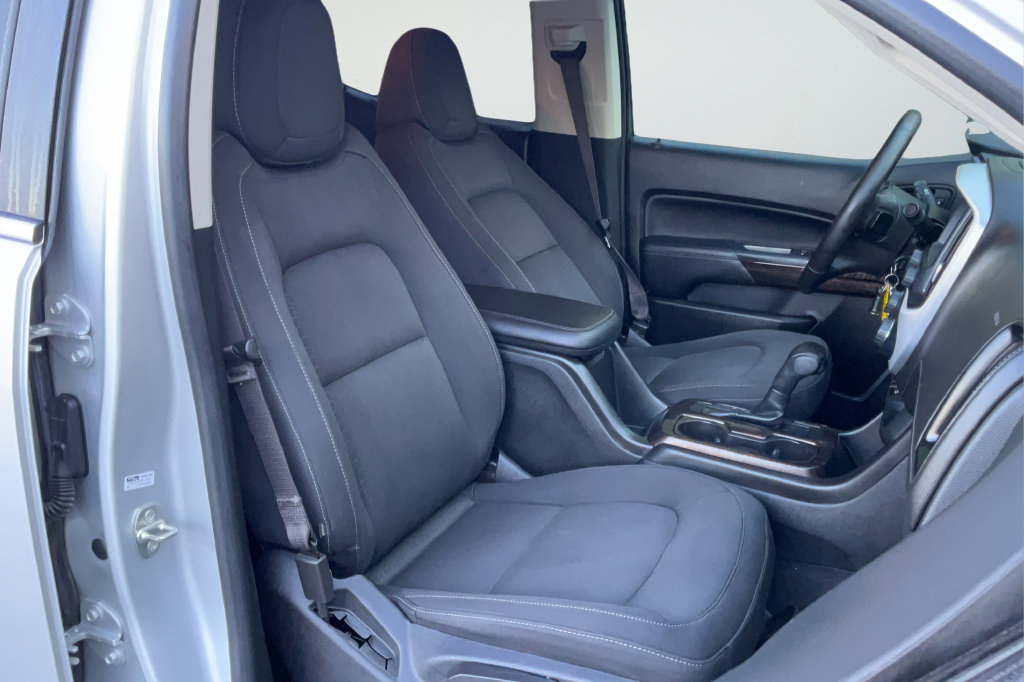 Used 2020 GMC Canyon SLE w/ SLE Convenience Package RWD image 19