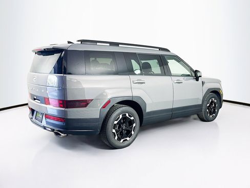 Used 2025 Hyundai Santa Fe SEL image 9