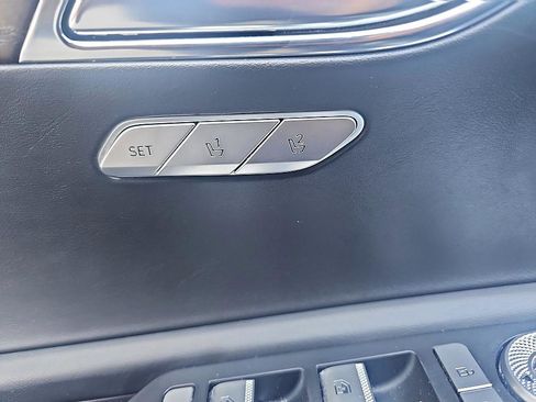 Used 2023 Genesis GV80 3.5T w/ Prestige Package image 12