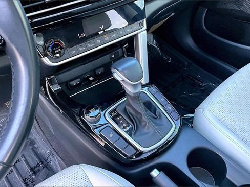 Used 2023 Kia Seltos EX image 18