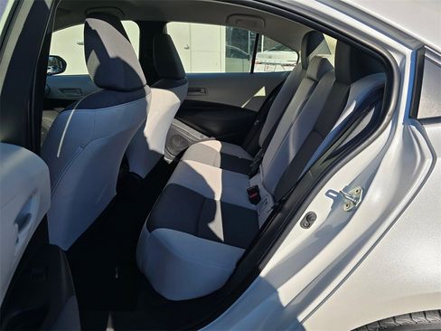 Certified 2025 Toyota Corolla LE image 16