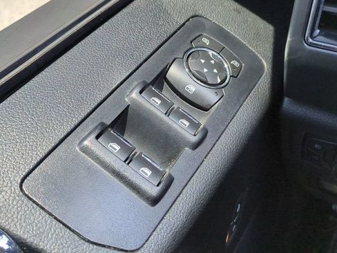 Used 2018 Ford F150 XLT w/ Equipment Group 302A Luxury AWD/4WD image 23