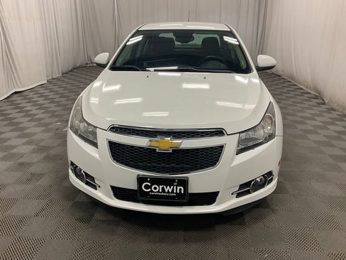 Used 2014 Chevrolet Cruze LT image 12