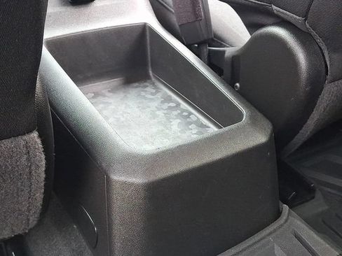 Used 2024 Chevrolet Colorado W/T RWD image 20