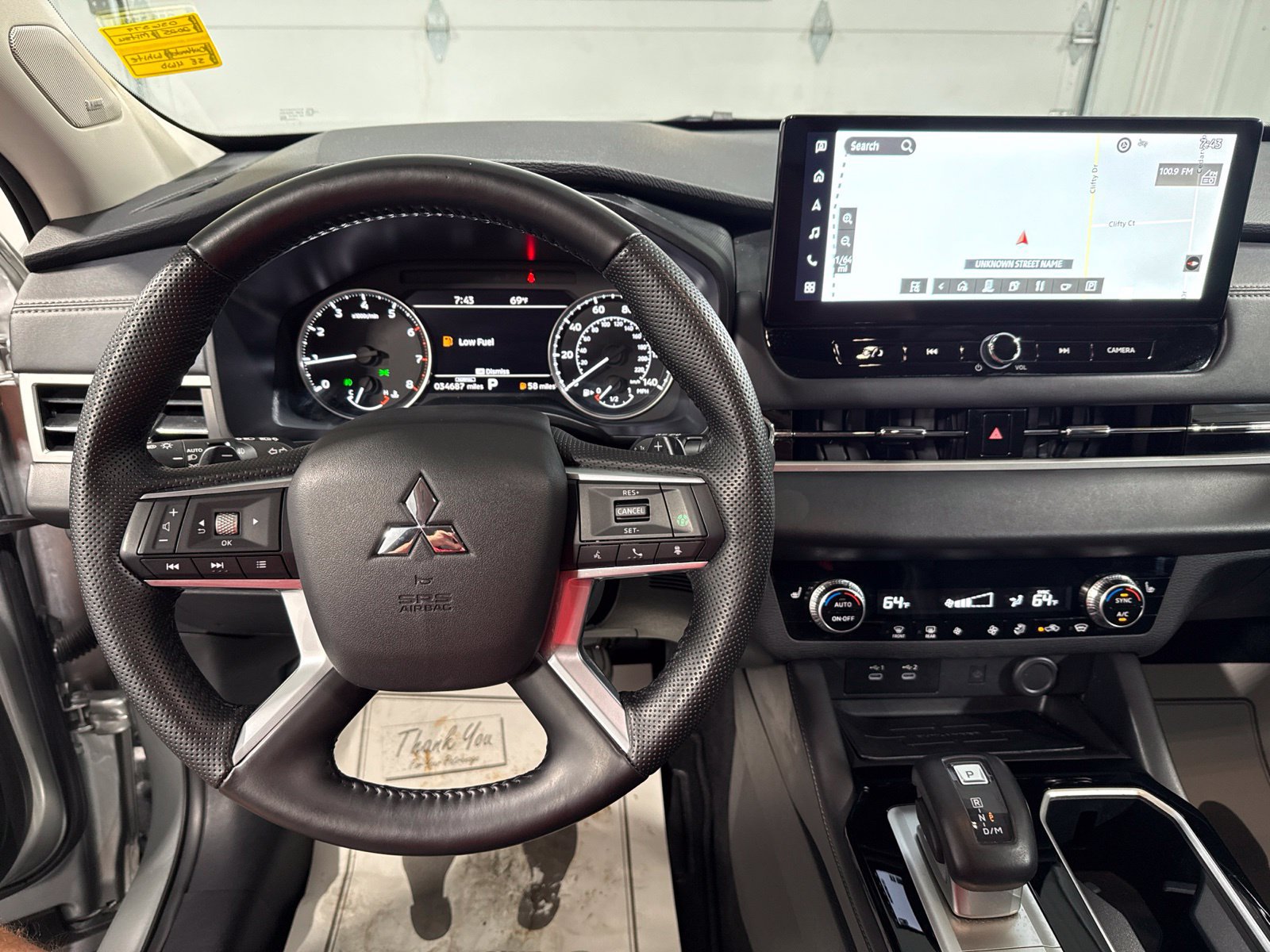 Used 2025 Mitsubishi Outlander SE AWD/4WD image 41
