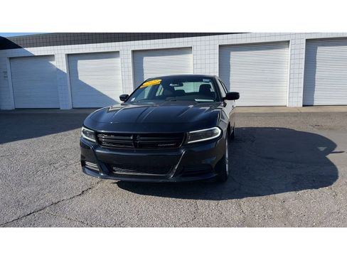 Used 2022 Dodge Charger SXT image 6