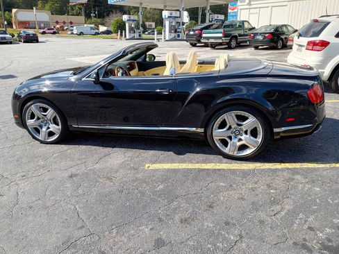 Used 2012 Bentley Continental GT image 3