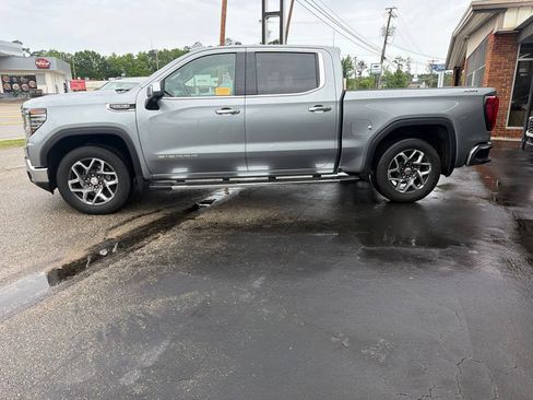Used 2024 GMC Sierra 1500 SLT w/ SLT Premium Package AWD/4WD image 1