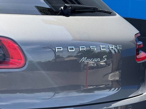 Used 2018 Porsche Macan S AWD/4WD image 28
