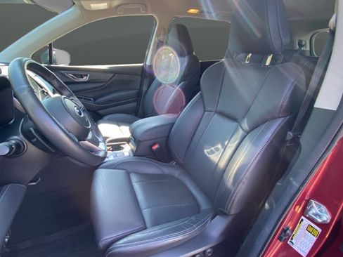 Used 2024 Subaru Ascent Limited AWD/4WD image 9