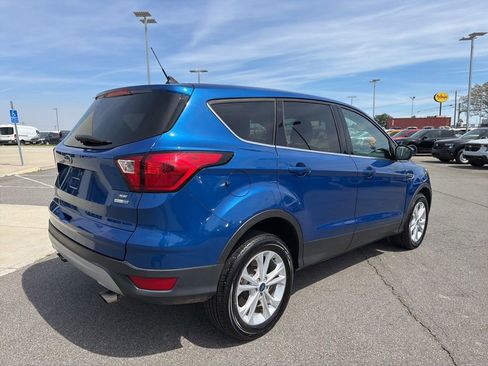 Used 2019 Ford Escape SE AWD/4WD image 4