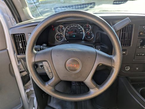 Used 2024 GMC Savana 2500 w/ Driver Convenience Package image 18