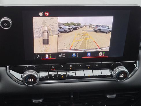 New 2026 GMC Canyon Elevation w/ Convenience Package image 10