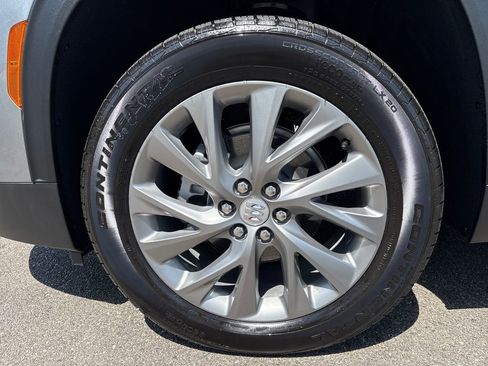 Used 2026 Buick Enclave Preferred AWD/4WD image 55