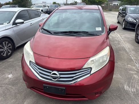Used 2016 Nissan Versa Note SV FWD image 2