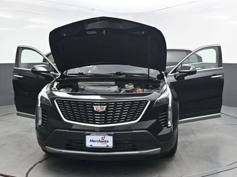 Used 2019 Cadillac XT4 Premium Luxury AWD/4WD image 38