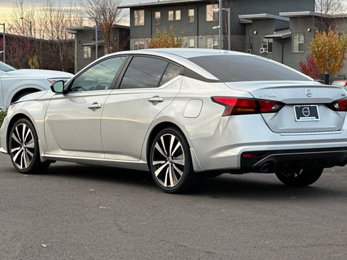 Used 2019 Nissan Altima 2.5 SR image 5