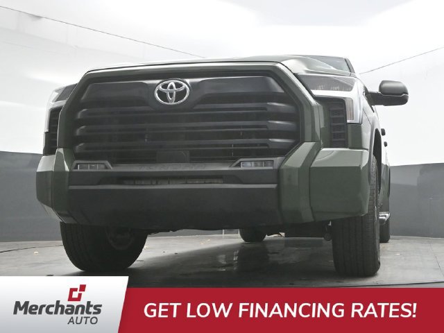 Used 2022 Toyota Tundra SR5 AWD/4WD image 32