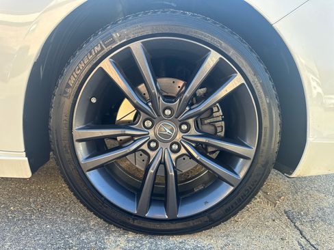 Used 2018 Acura TLX V6 w/ Technology & A-SPEC Pkg image 21