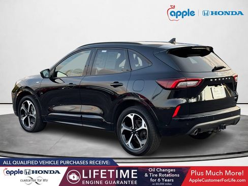 Used 2023 Ford Escape ST-Line Select w/ Tech Pack #2 AWD/4WD image 3