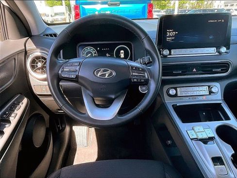 Used 2023 Hyundai Kona SEL w/ Cargo Package FWD image 17