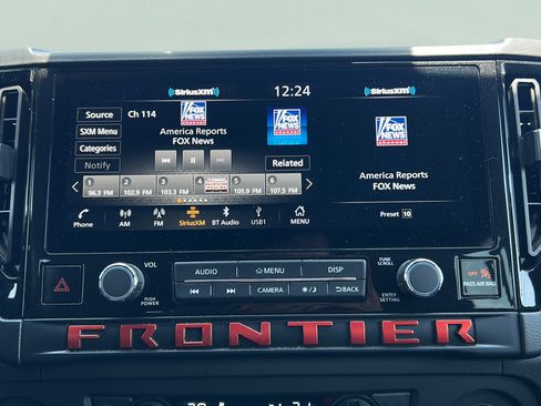 Used 2025 Nissan Frontier Pro-X RWD image 19