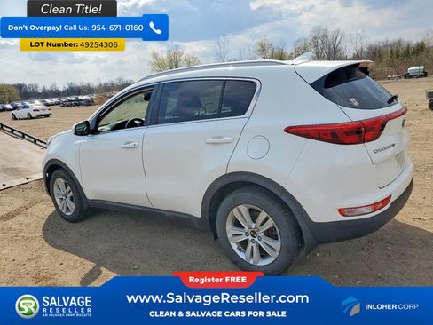 Used 2018 Kia Sportage LX w/ LX Popular Package image 3