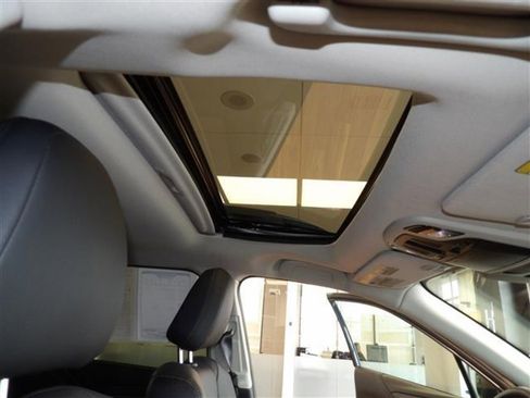 Used 2023 Subaru Outback Limited w/ Tech Package 2 image 15