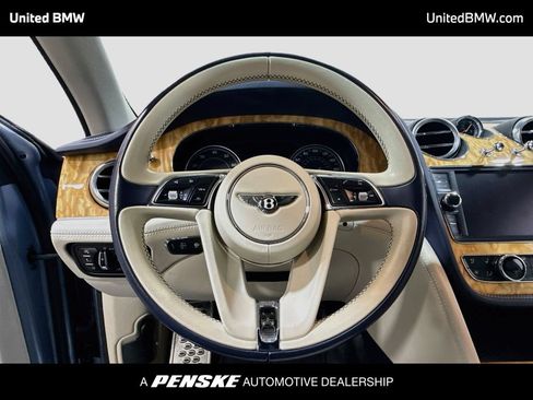 Used 2019 Bentley Bentayga AWD/4WD image 6